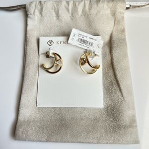 Kendra Scott Arden Huggies in gold